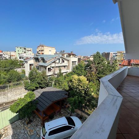 Villa Sokoli, Enjoy Sunset At This Spacious Apartment Тирана Екстер'єр фото